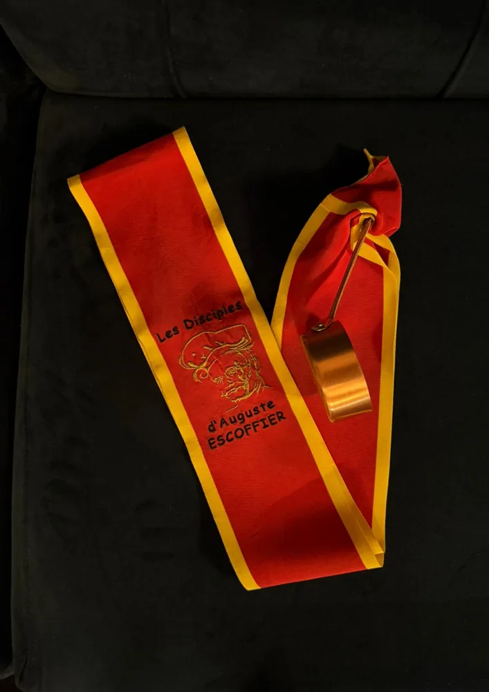 Eșarfă roșie Les Disciples d'Auguste Escoffier